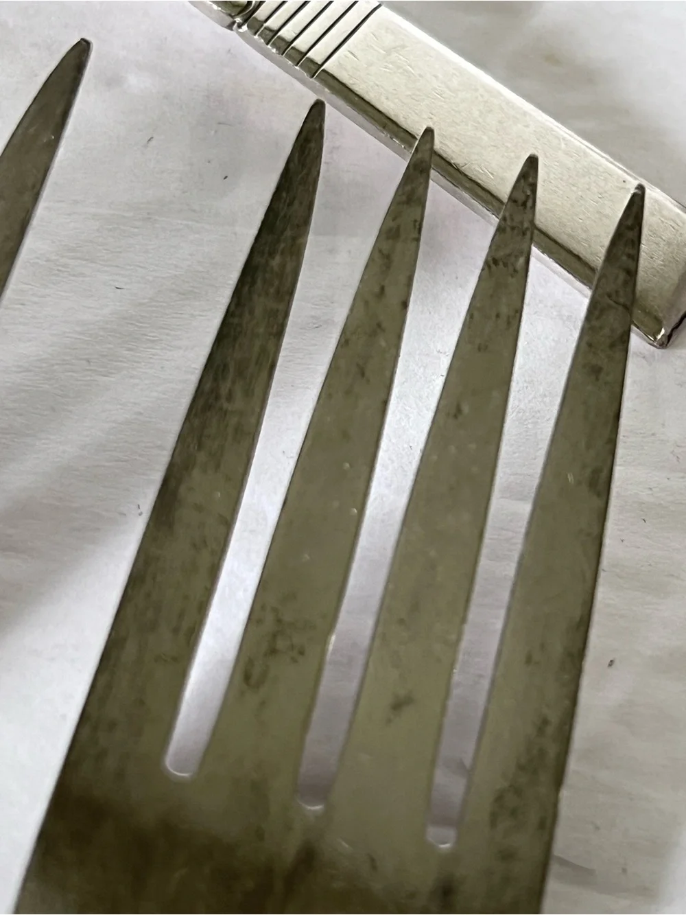 VTG Oneida Community Plate Flatware 34 Pcs Morning Star Pattern MCM Cutout 3D